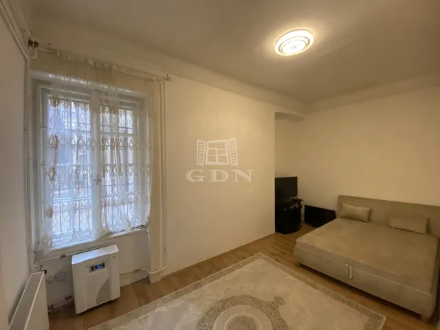 Eladó lakás Budapest VIII. kerület 49 nm