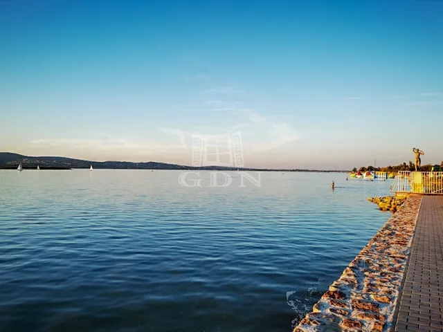 Eladó kereskedelmi és ipari ingatlan Gárdony, Agárd 5914 nm