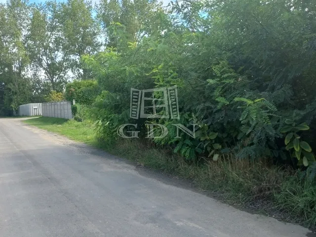 Eladó telek Dunaharaszti, Alsóváros 601 nm