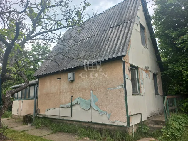 Eladó telek Dunaharaszti, Óváros 790 nm