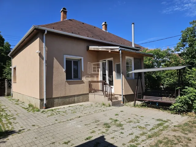 Eladó ház Dunaharaszti, Petőfitelep 86 nm