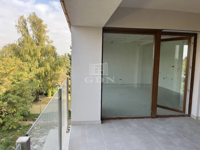 Eladó lakás Kiskunlacháza 154 nm