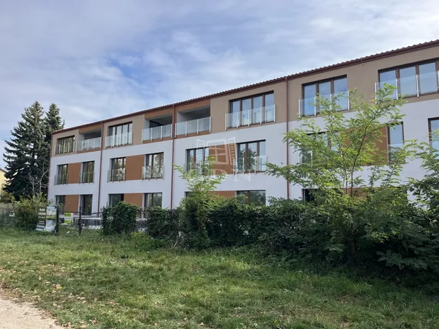 Eladó lakás Kiskunlacháza 64 nm