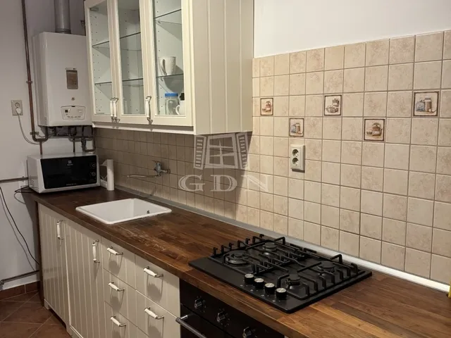 Kiadó lakás Budapest VII. kerület 104 nm