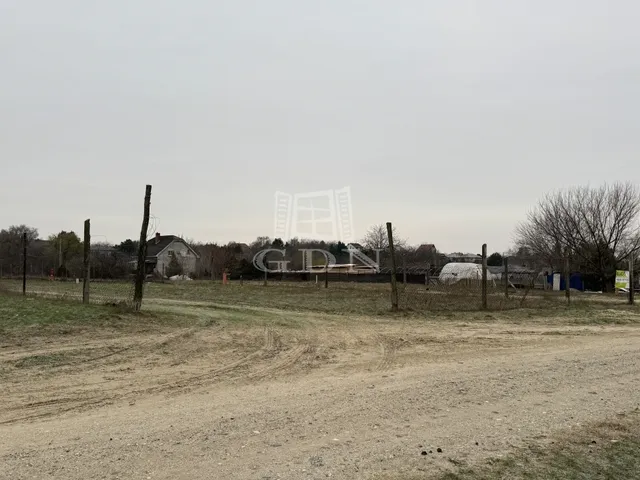 Eladó telek Dunaharaszti, Harasztiszőlők 1300 nm