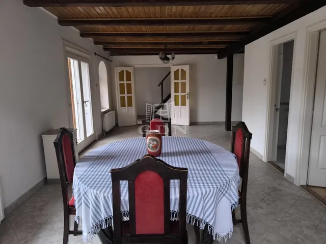 Eladó ház Dunaharaszti, Óváros 254 nm