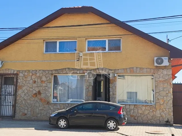 Eladó ház Taksony 504 nm