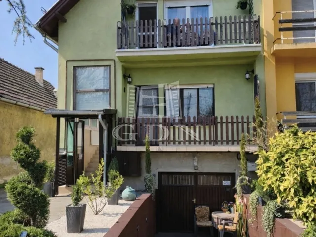 Eladó ház Dunaharaszti, Óváros 185 nm