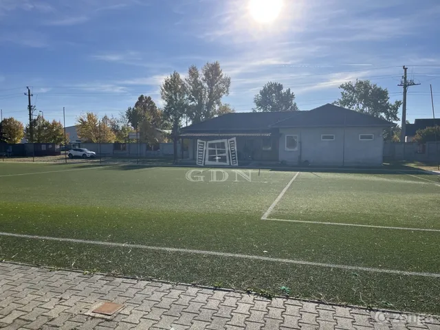 Eladó kereskedelmi és ipari ingatlan Dunaharaszti 198 nm