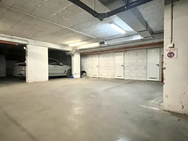 Eladó garázs Budapest XX. kerület 13 nm