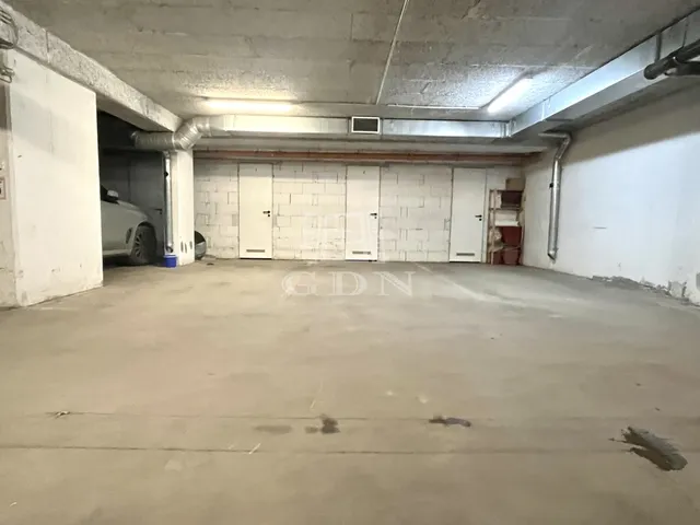 Eladó garázs Budapest XX. kerület 13 nm
