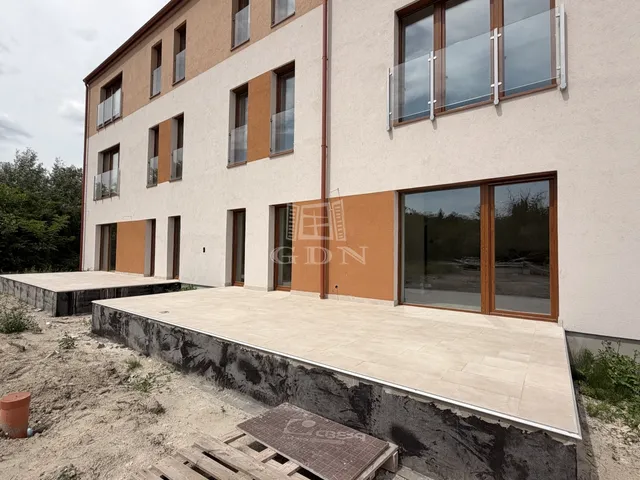 Eladó lakás Kiskunlacháza 61 nm