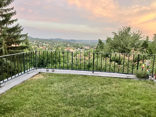Eladó lakás Budakeszi 120 nm