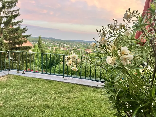 Eladó ház Budakeszi 120 nm