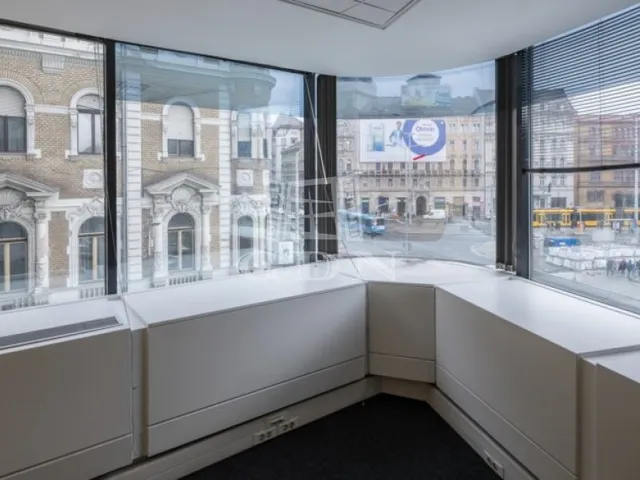 Kiadó kereskedelmi és ipari ingatlan Budapest VII. kerület 314 nm