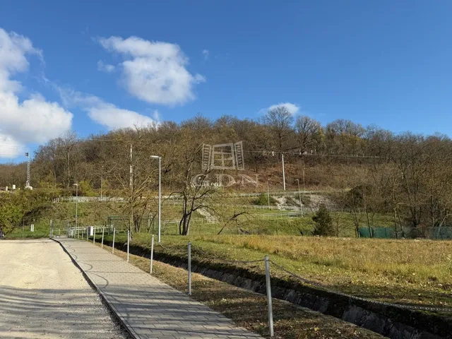 Eladó telek Piliscsaba 1157 nm