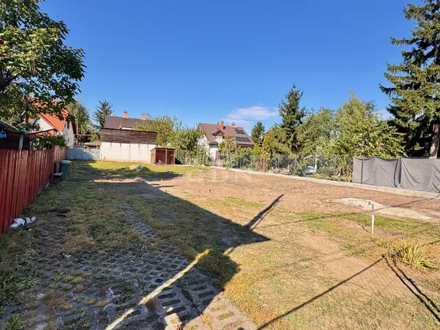 Eladó telek Budapest XI. kerület, Kelenvölgy 543 nm