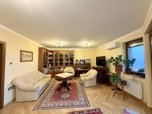 Eladó lakás Budapest XXII. kerület 98 nm