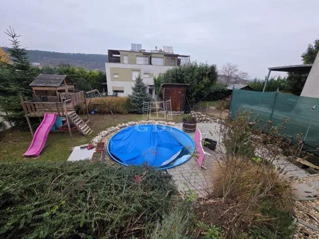 Kiadó lakás Budapest III. kerület, Aranyhegy 95 nm