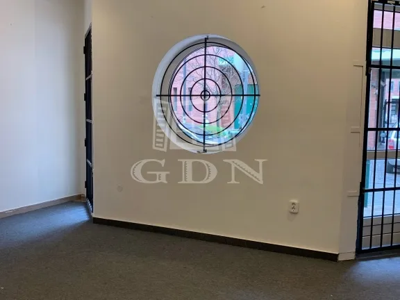 Kiadó kereskedelmi és ipari ingatlan Budapest IX. kerület, Rehabilitációs terület IX. ker. 37 nm