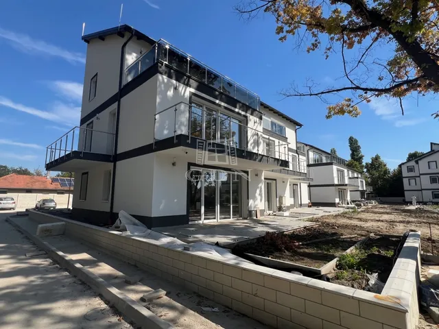 Eladó lakás Szigetszentmiklós, Lakihegy 85 nm