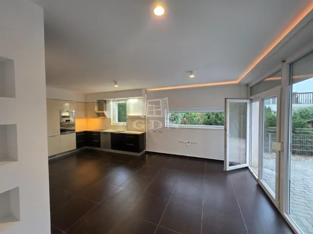 Kiadó lakás Budapest III. kerület, Aranyhegy 97 nm