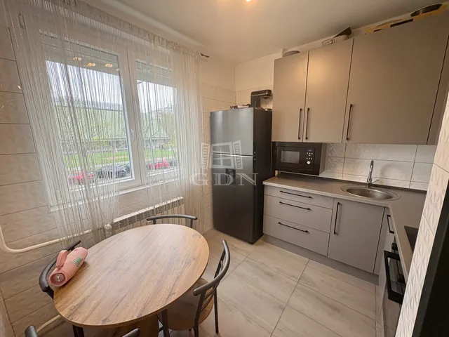 Eladó lakás Budapest XI. kerület, Albertfalva 45 nm