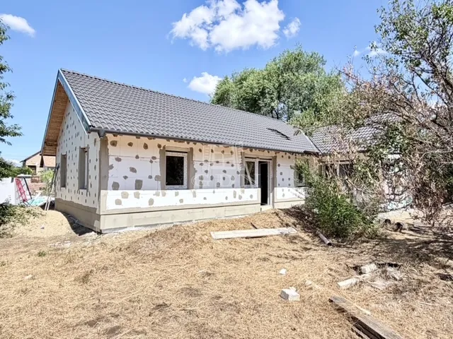 Eladó ház Ráckeresztúr 104 nm