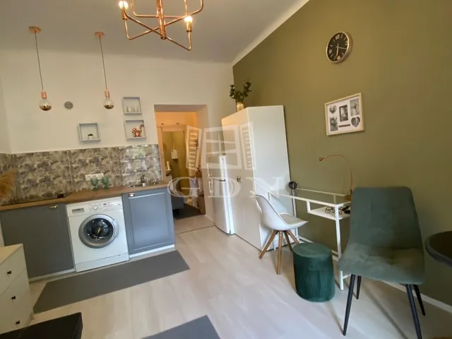 Eladó lakás Budapest III. kerület, Mátyáshegy 24 nm