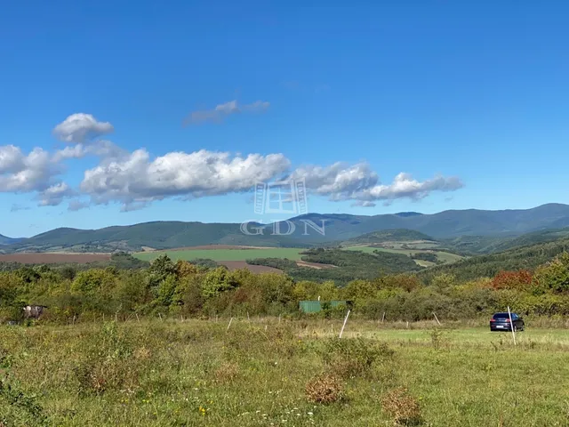 Eladó telek Verőce 4000 nm