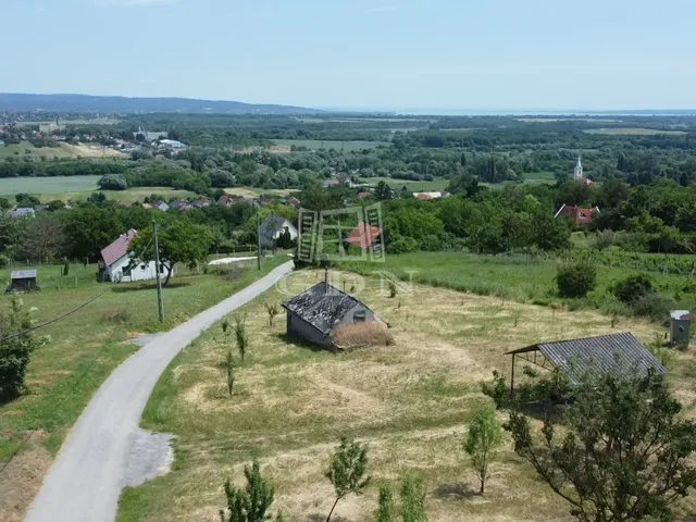 Eladó üdülő és hétvégi ház Alsópáhok 28 nm