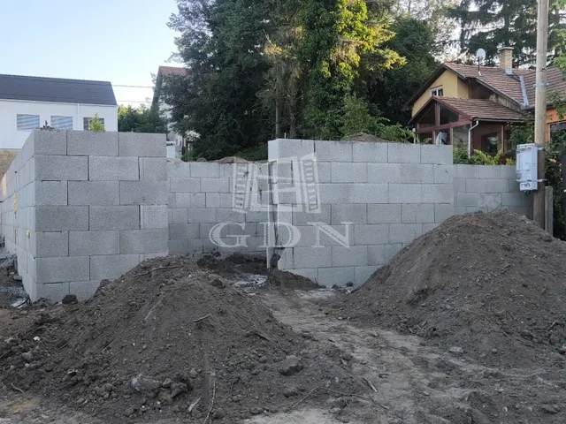 Eladó ház Gödöllő, Fenyves 130 nm