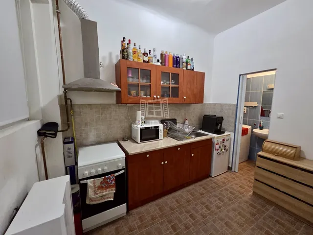 Eladó lakás Budapest VIII. kerület, Kerepesdűlő 41 nm