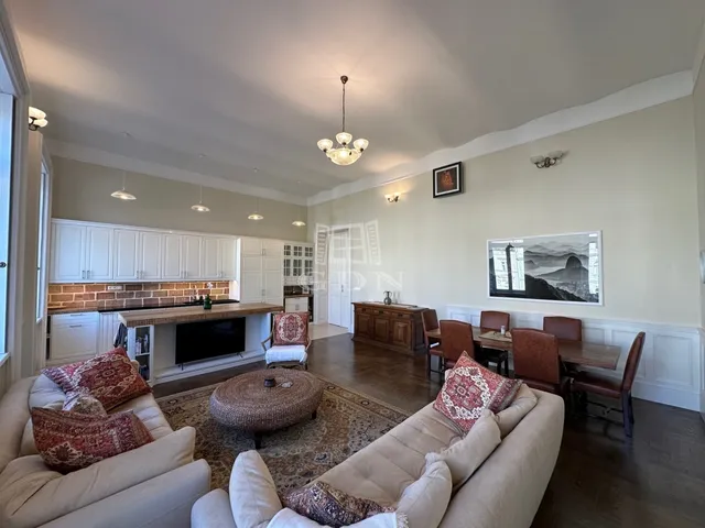 Kiadó lakás Budapest VI. kerület, Diplomatanegyed 107 nm