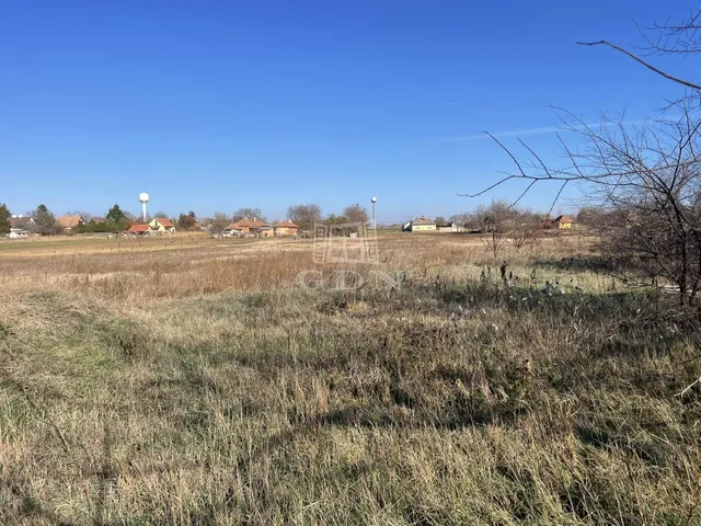 Eladó telek Pilis 5004 nm