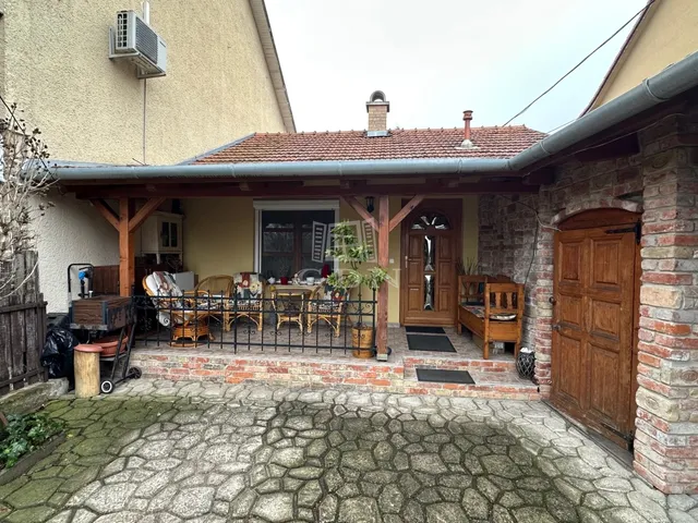 Eladó ház Vác, Deákvár 47 nm