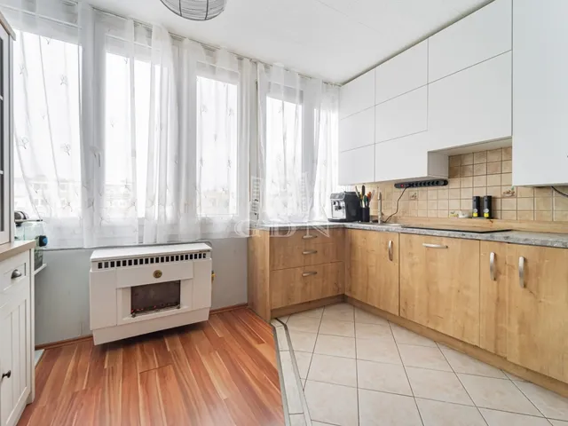 Eladó lakás Vác, Deákvár 60 nm