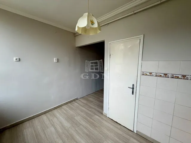 Eladó lakás Vác, Deákvár 62 nm