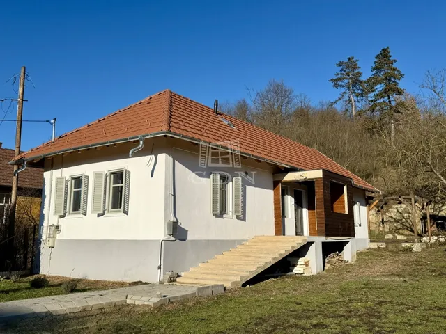 Eladó ház Mátraszele 86 nm