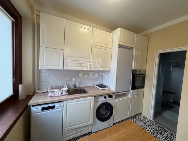 Kiadó lakás Vác, Belváros 36 nm