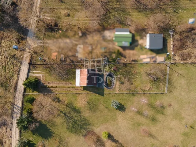 Eladó üdülő és hétvégi ház Vác, Körtvélyes 28 nm