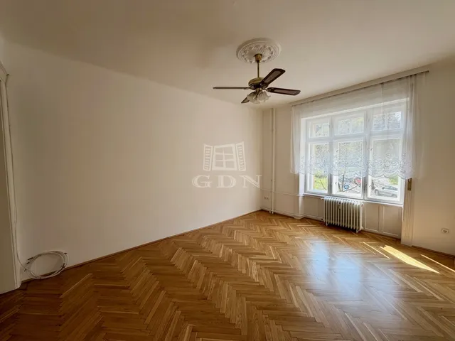 Kiadó lakás Budapest I. kerület 92 nm