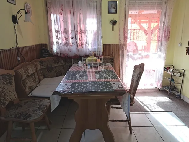 Eladó ház Szigetszentmiklós, Bucka 70 nm
