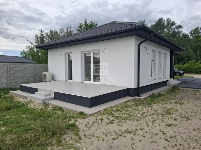 Eladó ház Bugyi 94 nm