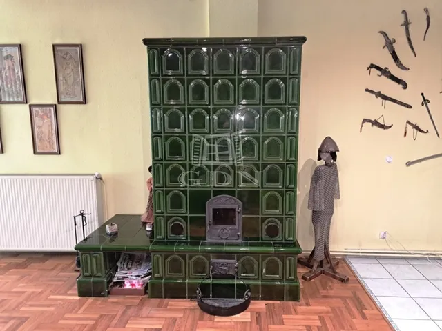 Eladó ház Szigetcsép 330 nm