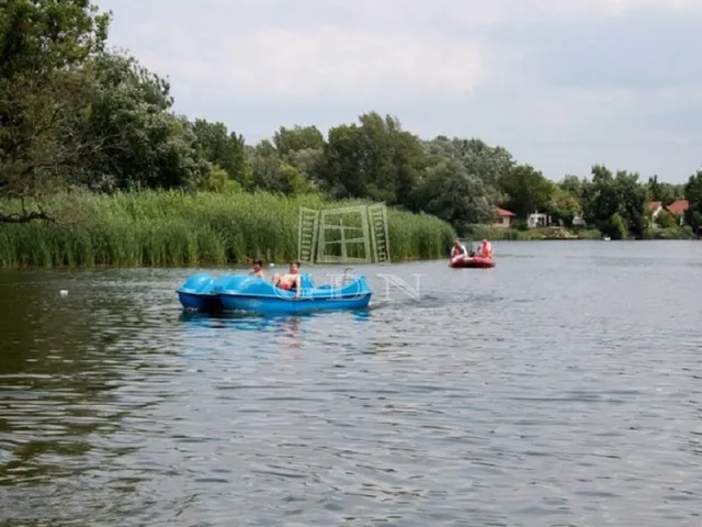 Eladó telek Szigetcsép 787 nm