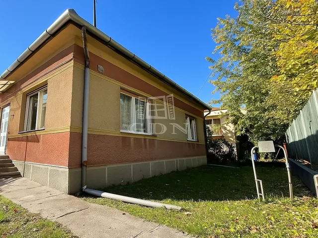Eladó ház Dömsöd 75 nm