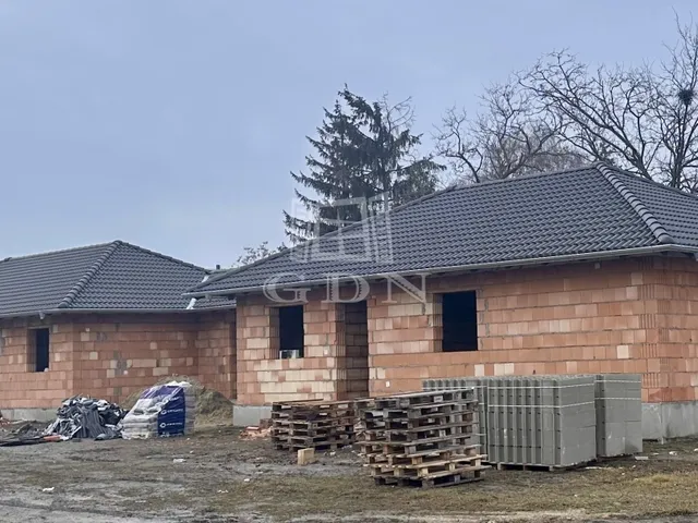 Eladó ház Kiskunlacháza 82 nm