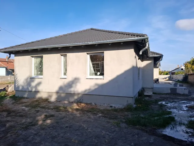 Eladó ház Kiskunlacháza 87 nm