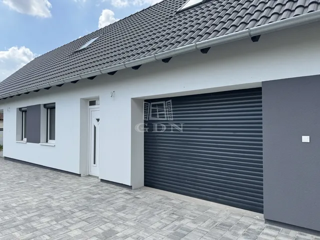 Eladó ház Ráckeve 102 nm